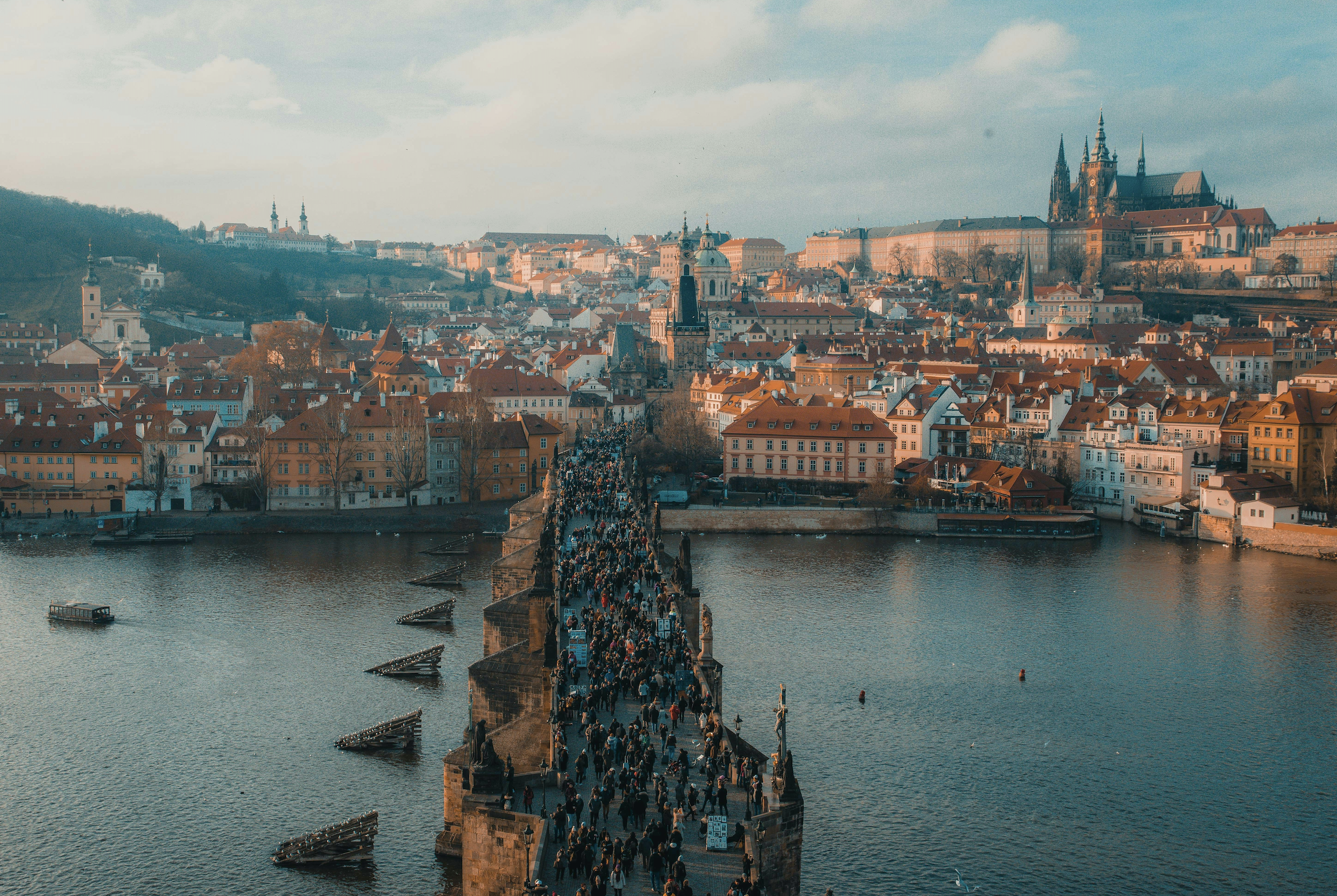Je kan vanaf nu rechtstreeks van Amsterdam met de trein naar Praag