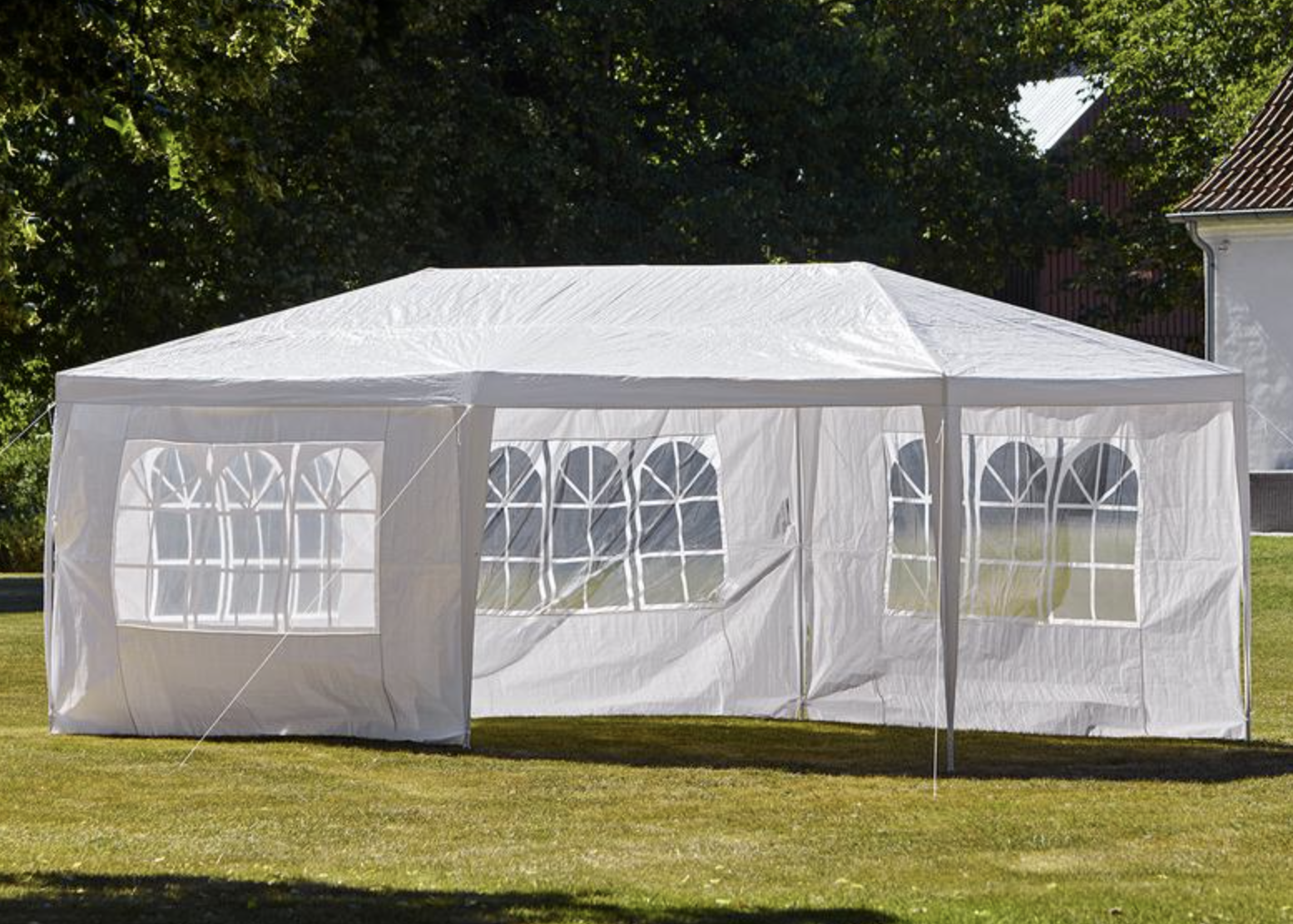 Nu te koop bij Action: deze gigantische partytent voor maar € 49,95