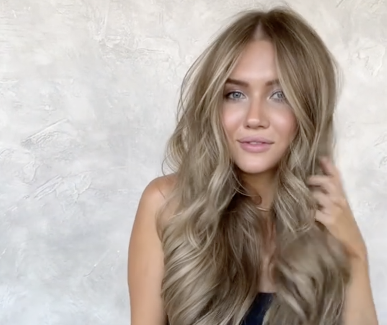 Nieuwe haartrend: Teddy Bear Blonde