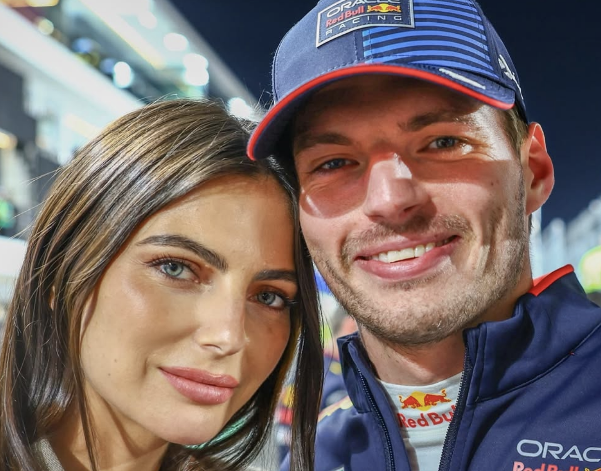 Max Verstappen wordt vader: ‘Mini on the way’
