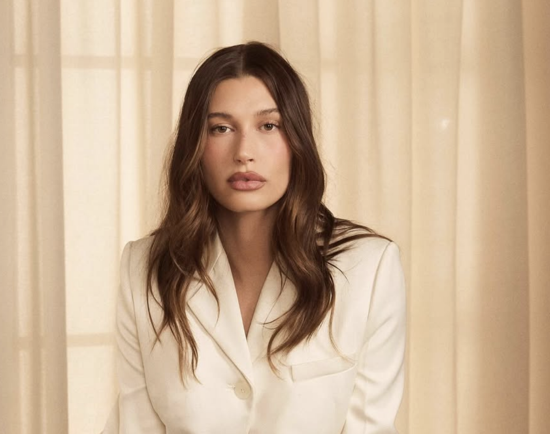 Komt Rhode naar Nederland? e.l.f. Beauty heeft bedrijf van Hailey Bieber gekocht